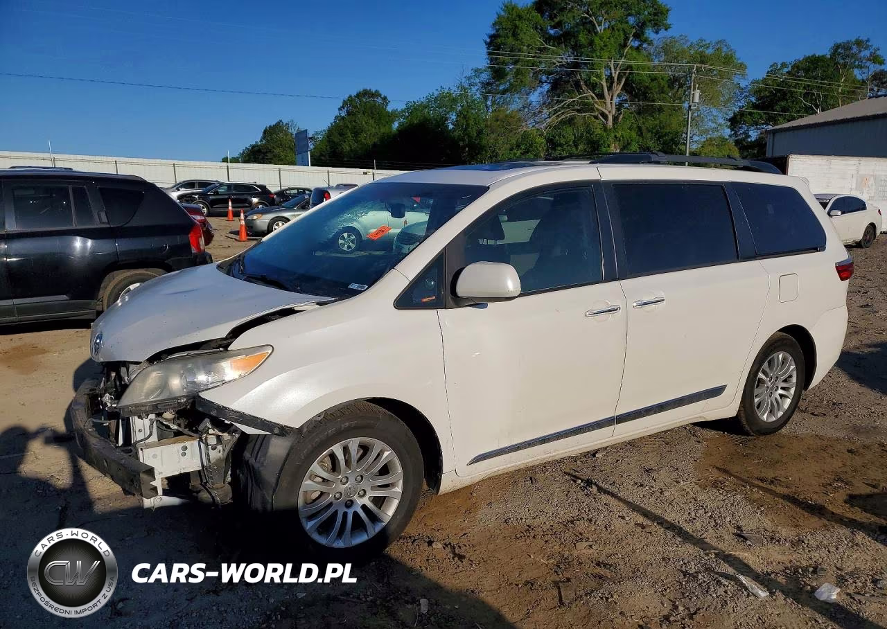 2015 Toyota Sienna Xle Premium 8-Passenger