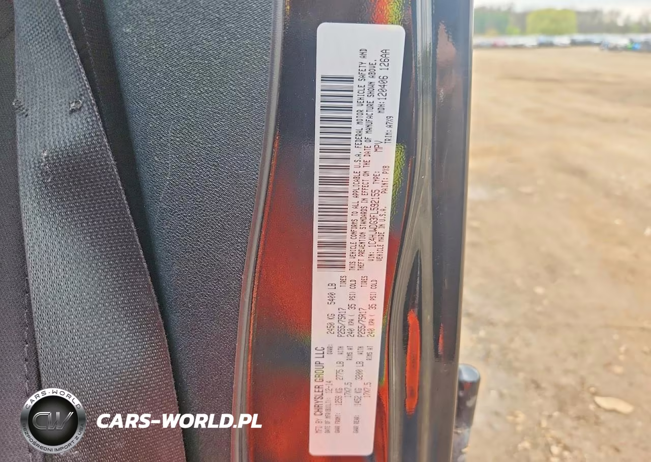 2015 Jeep Wrangler Unlimited Sport VIN:1C4HJWDG3FL592155 - 13