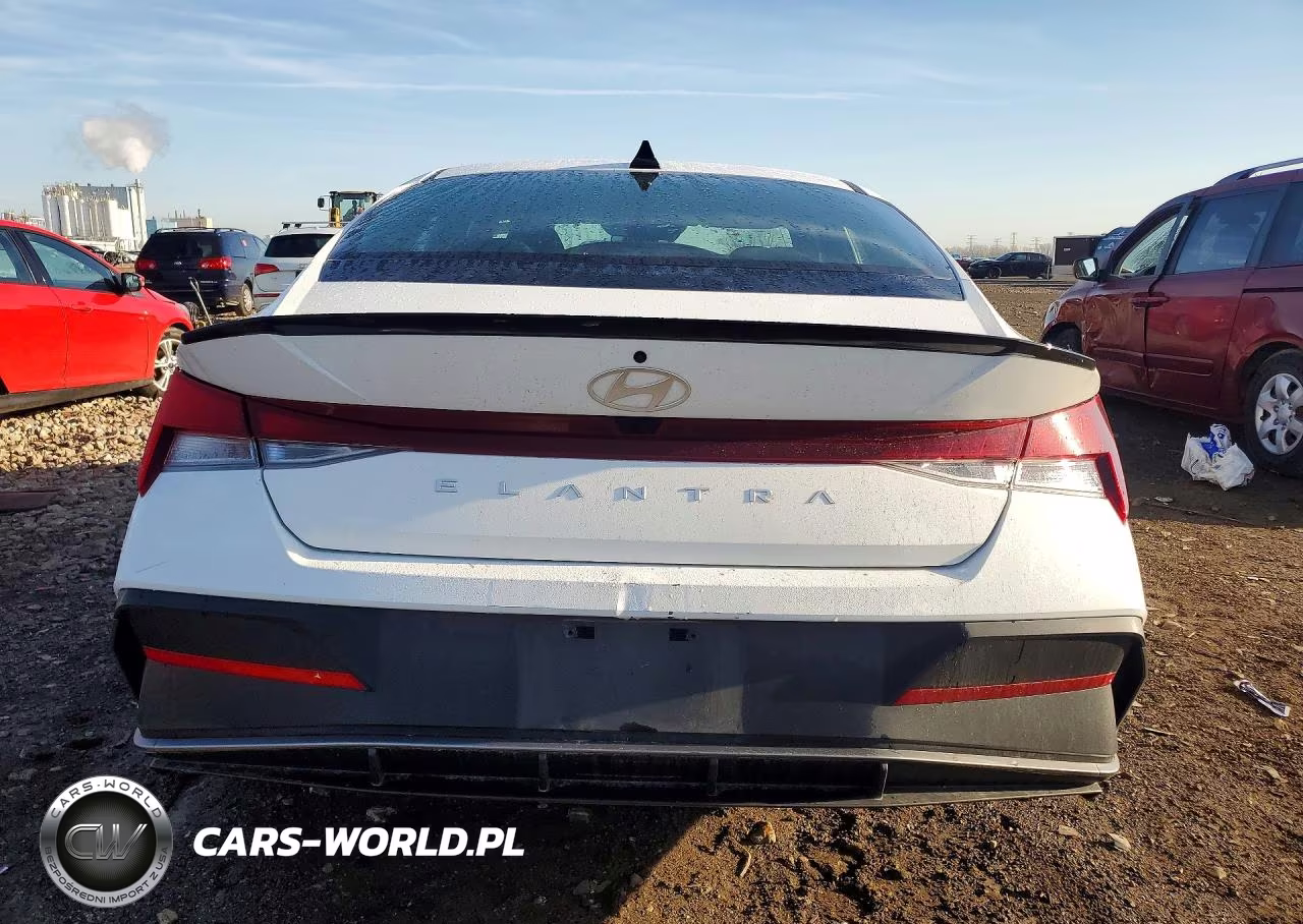 2025 Hyundai Elantra Sel Sport VIN:KMHLM4DG6SU063952 - 6