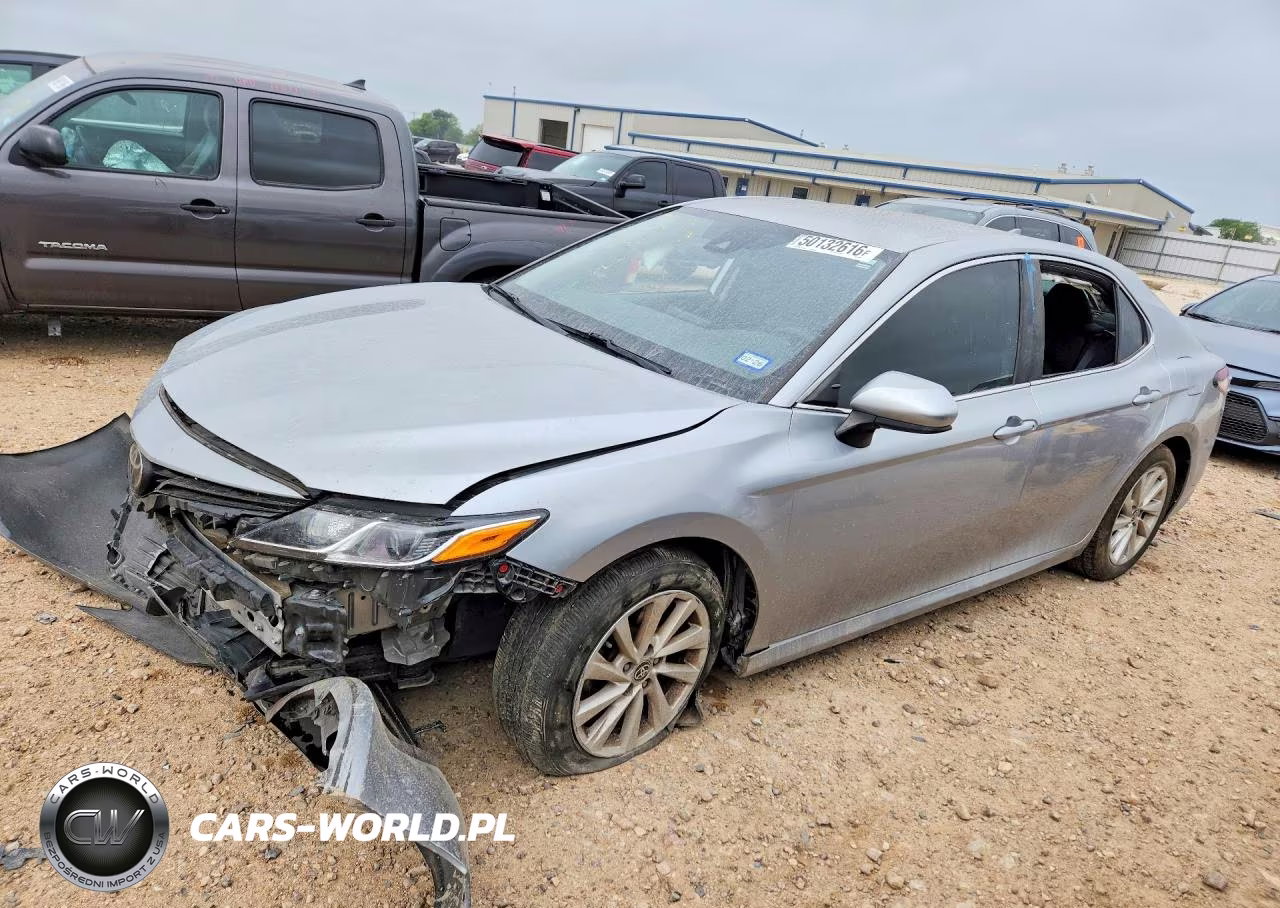 2021 Toyota Camry Le
