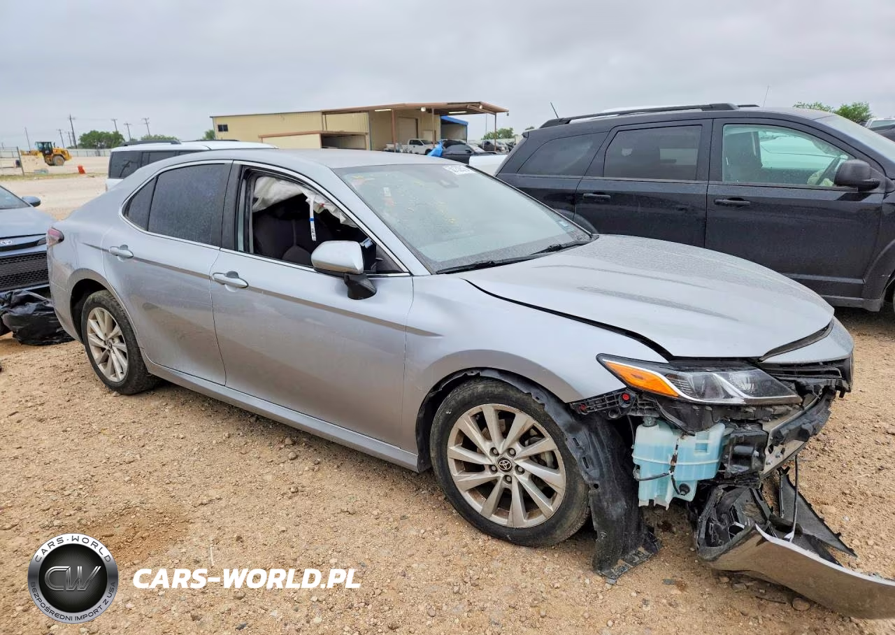 2021 Toyota Camry Le VIN:4T1C11AK7MU547924 - 4