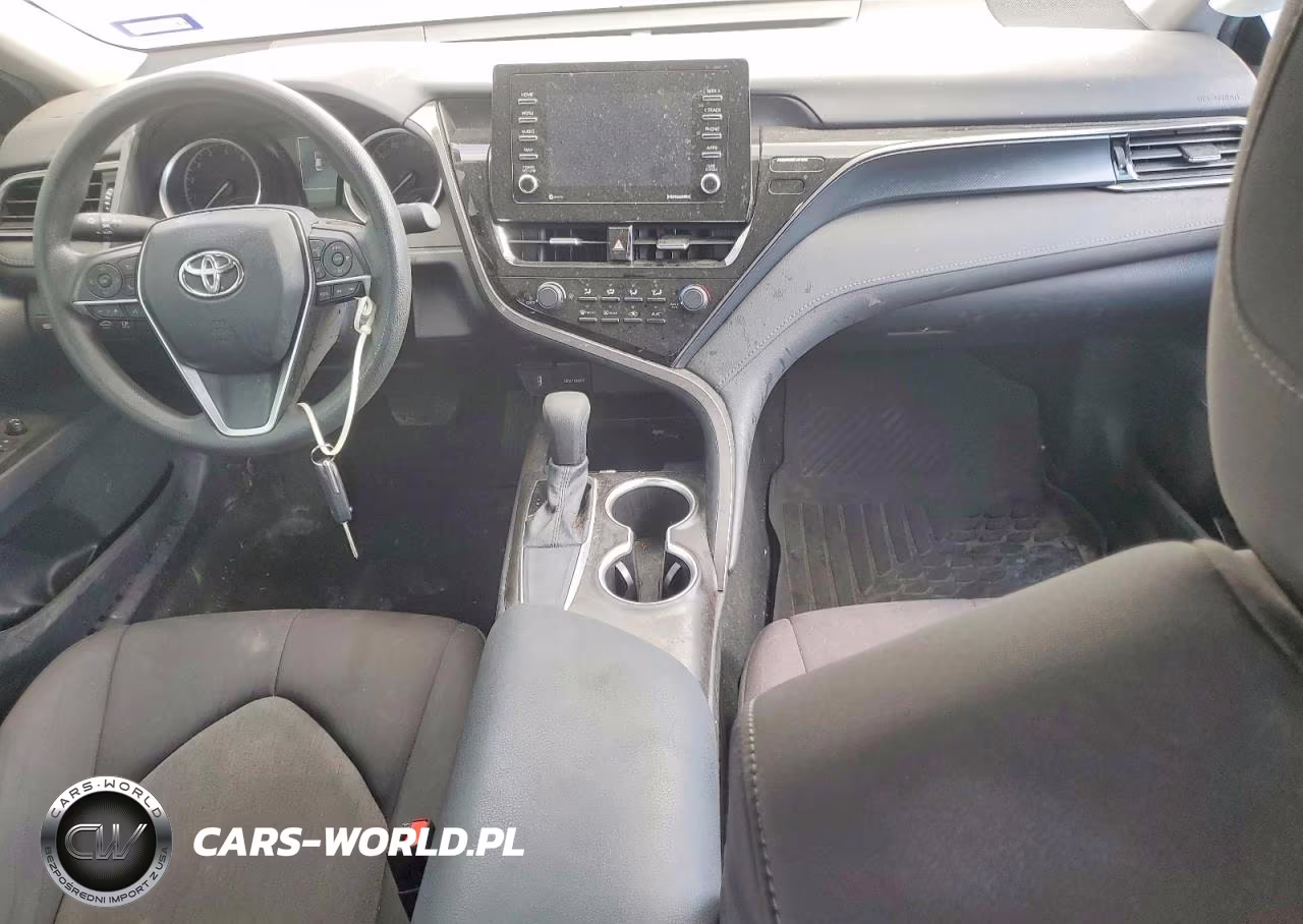 2021 Toyota Camry Le VIN:4T1C11AK7MU547924 - 8