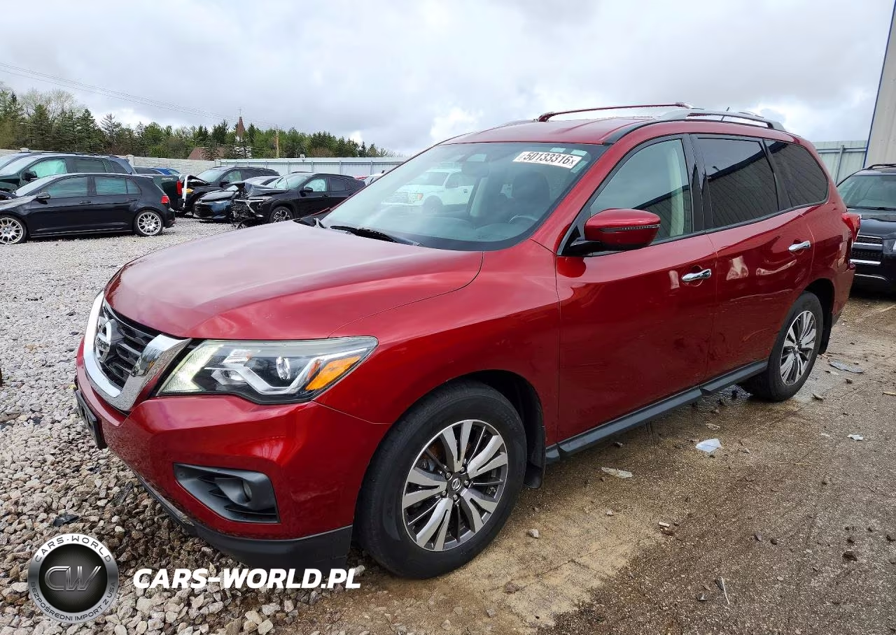 2018 Nissan Pathfinder Sv