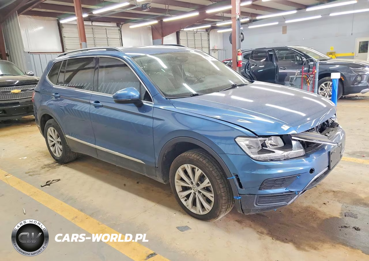 2018 Volkswagen Tiguan Se VIN:3VV2B7AX7JM122815 - 4