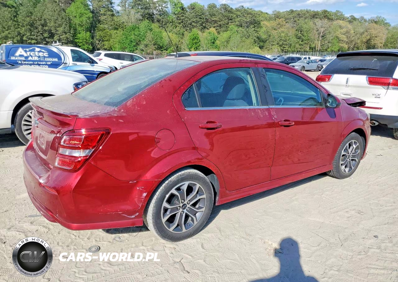 2020 Chevrolet Sonic Lt VIN:1G1JD5SB5L4116711 - 3