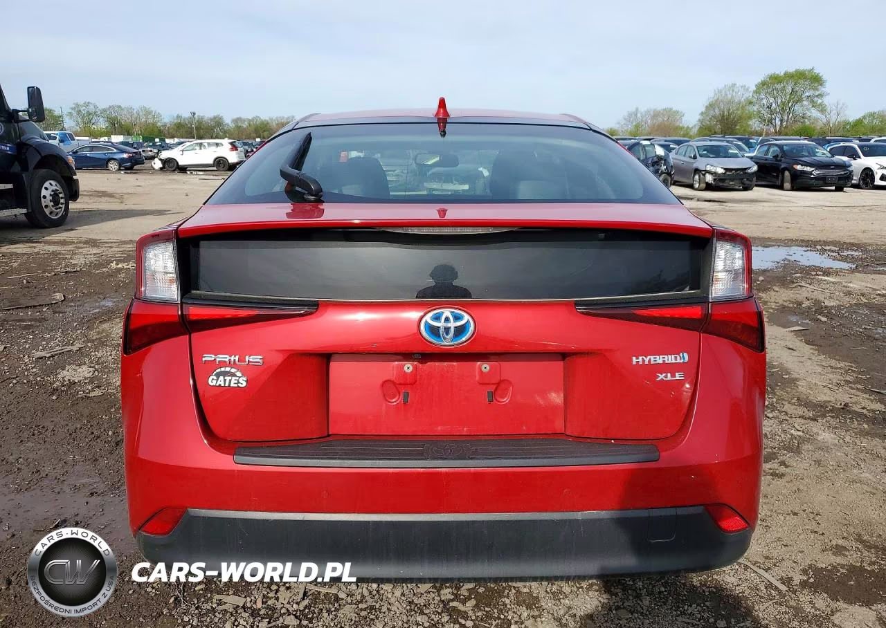 2020 Toyota Prius Xle VIN:JTDKARFU7L3104802 - 6