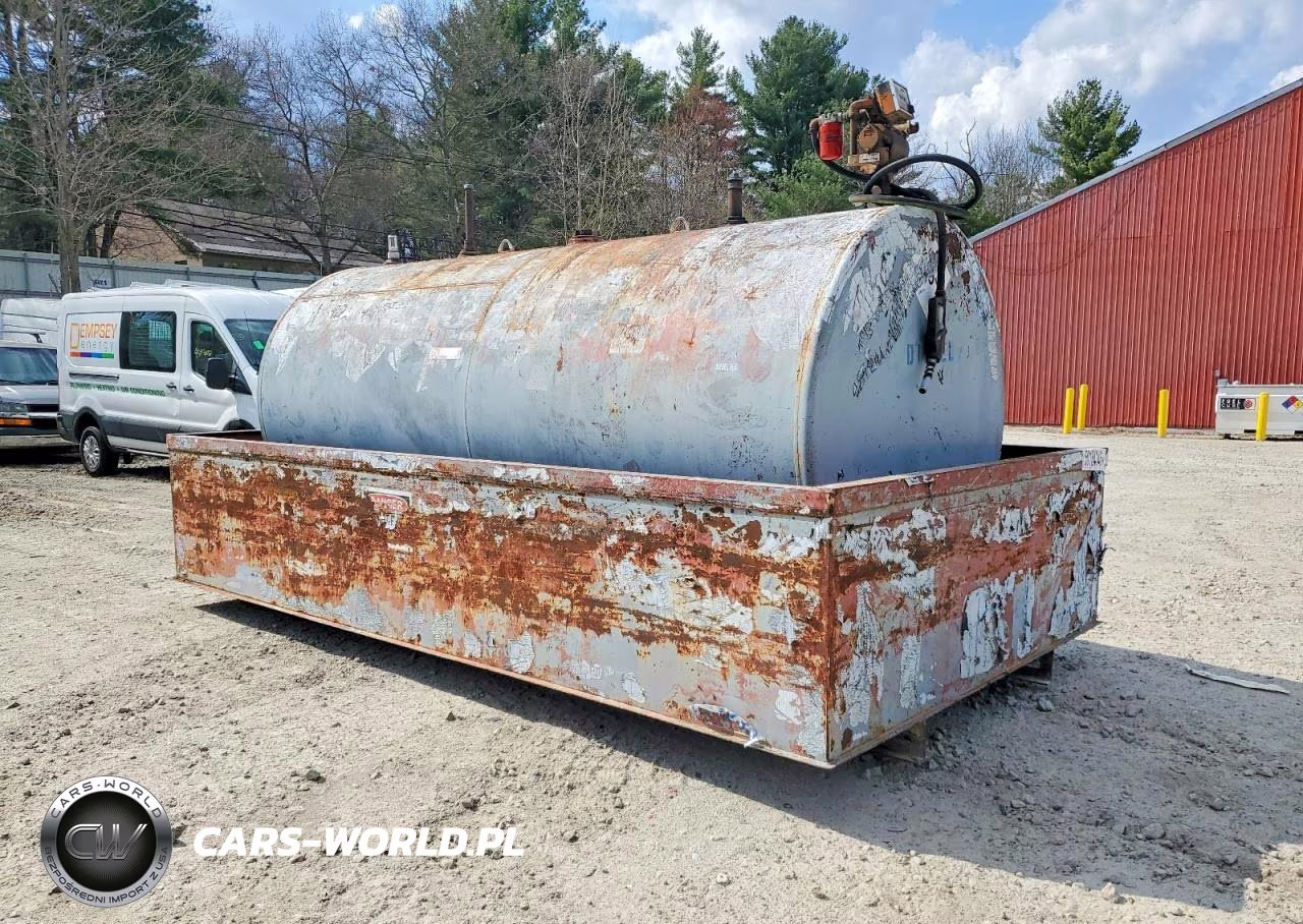2000 Tank Fuel Tank