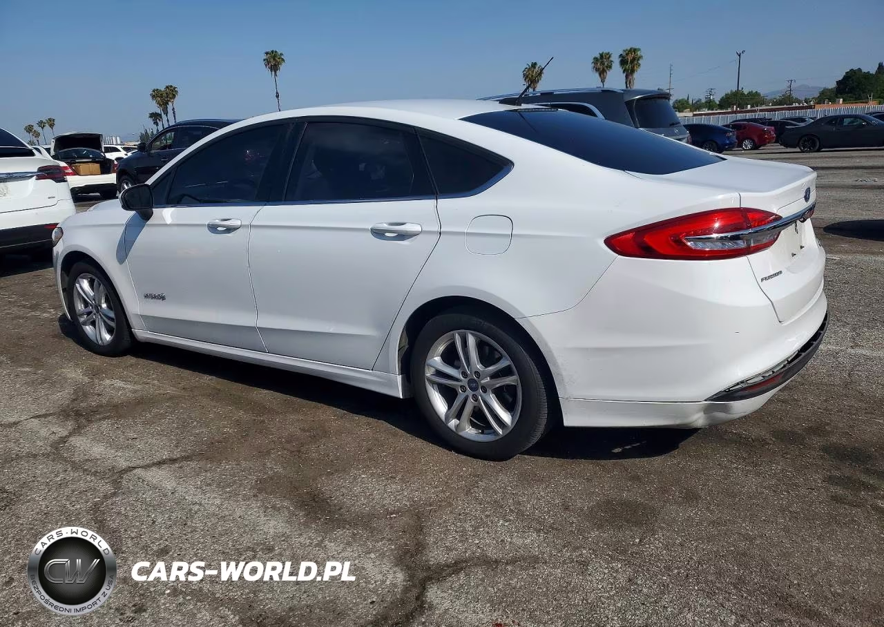 2018 Ford Fusion S Hybrid VIN:3FA6P0UU3JR224972 - 2