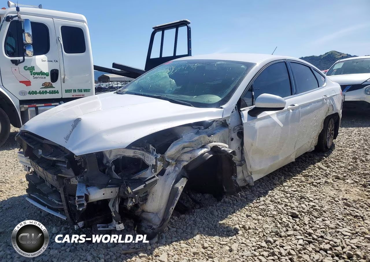 2016 Ford Fusion S – zdjęcie 1 z 12