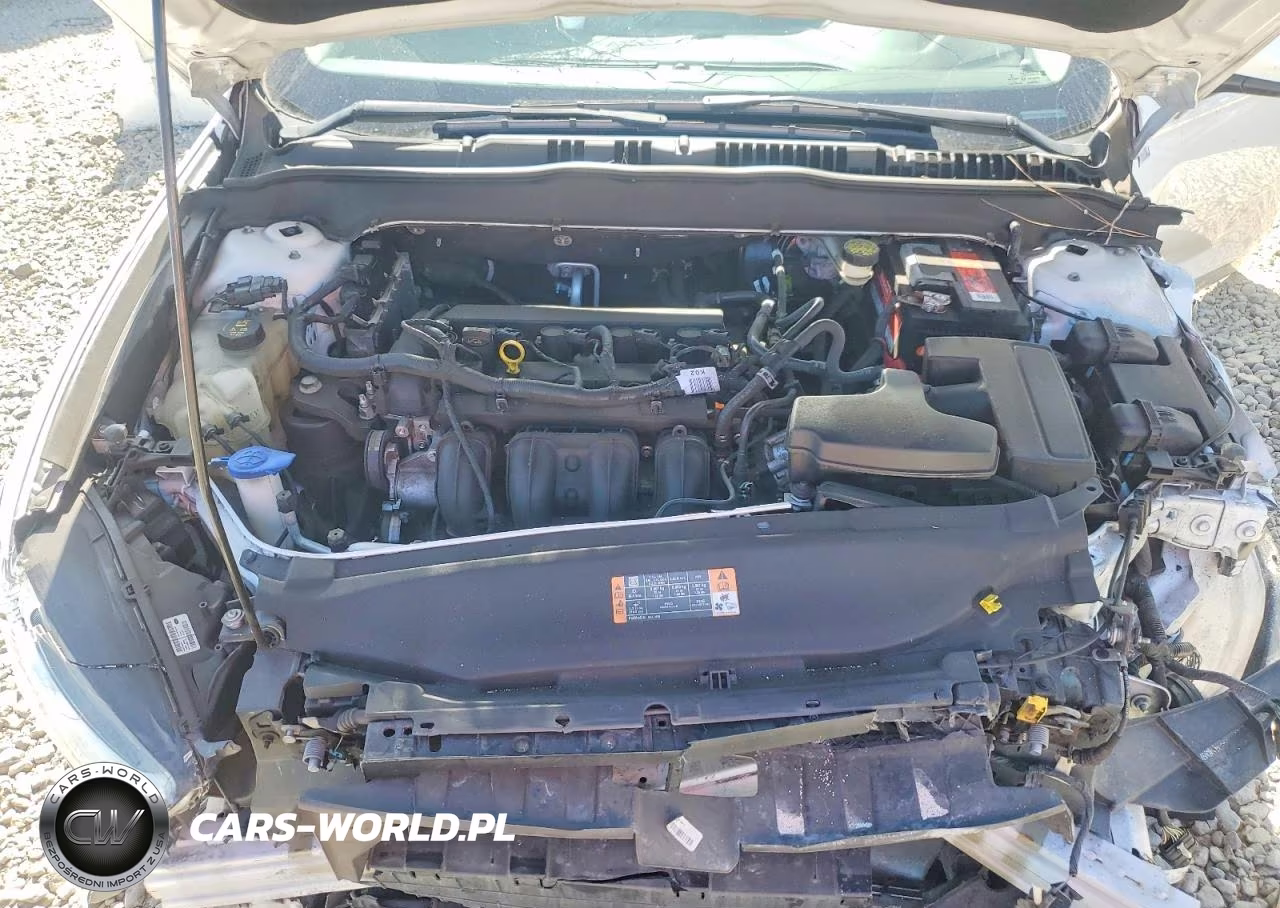 2016 Ford Fusion S VIN:3FA6P0G77GR338410 - 11