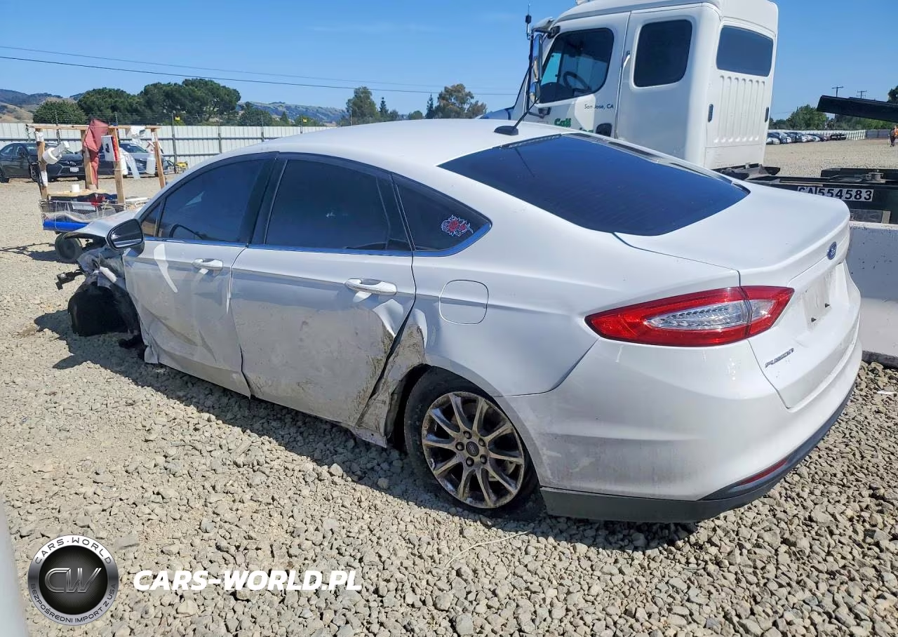 2016 Ford Fusion S VIN:3FA6P0G77GR338410 - 2