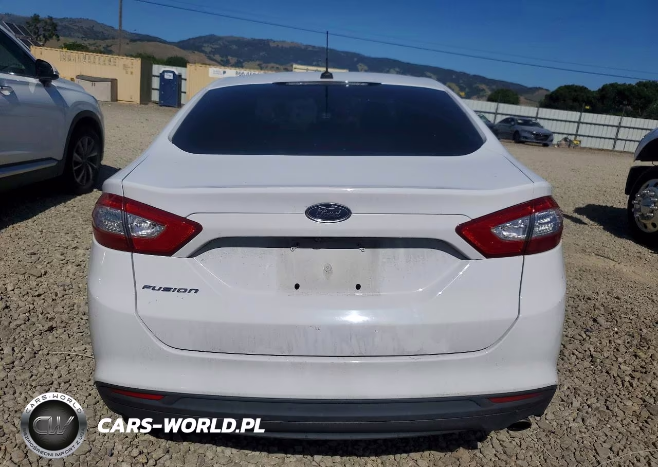 2016 Ford Fusion S VIN:3FA6P0G77GR338410 - 6
