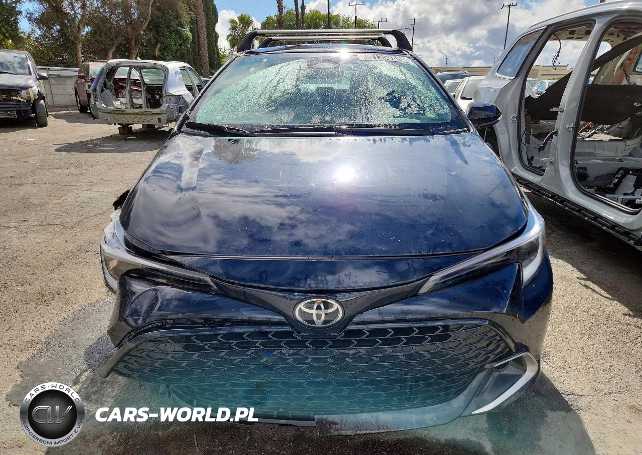 2025 Toyota Corolla Hatchback Xse VIN:JTNC4MBE1S3236557 - 5