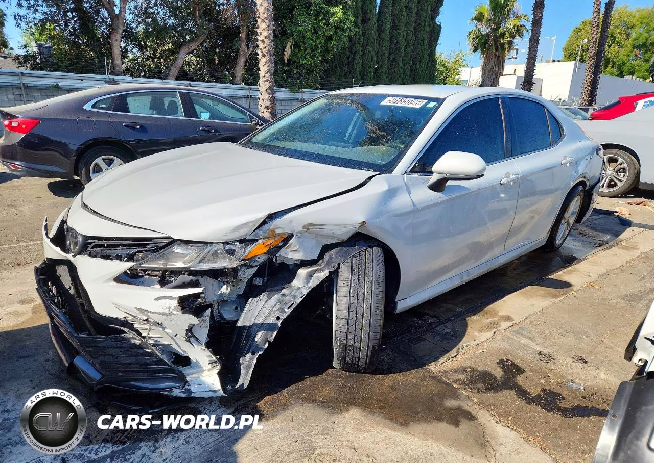 2023 Toyota Camry Le