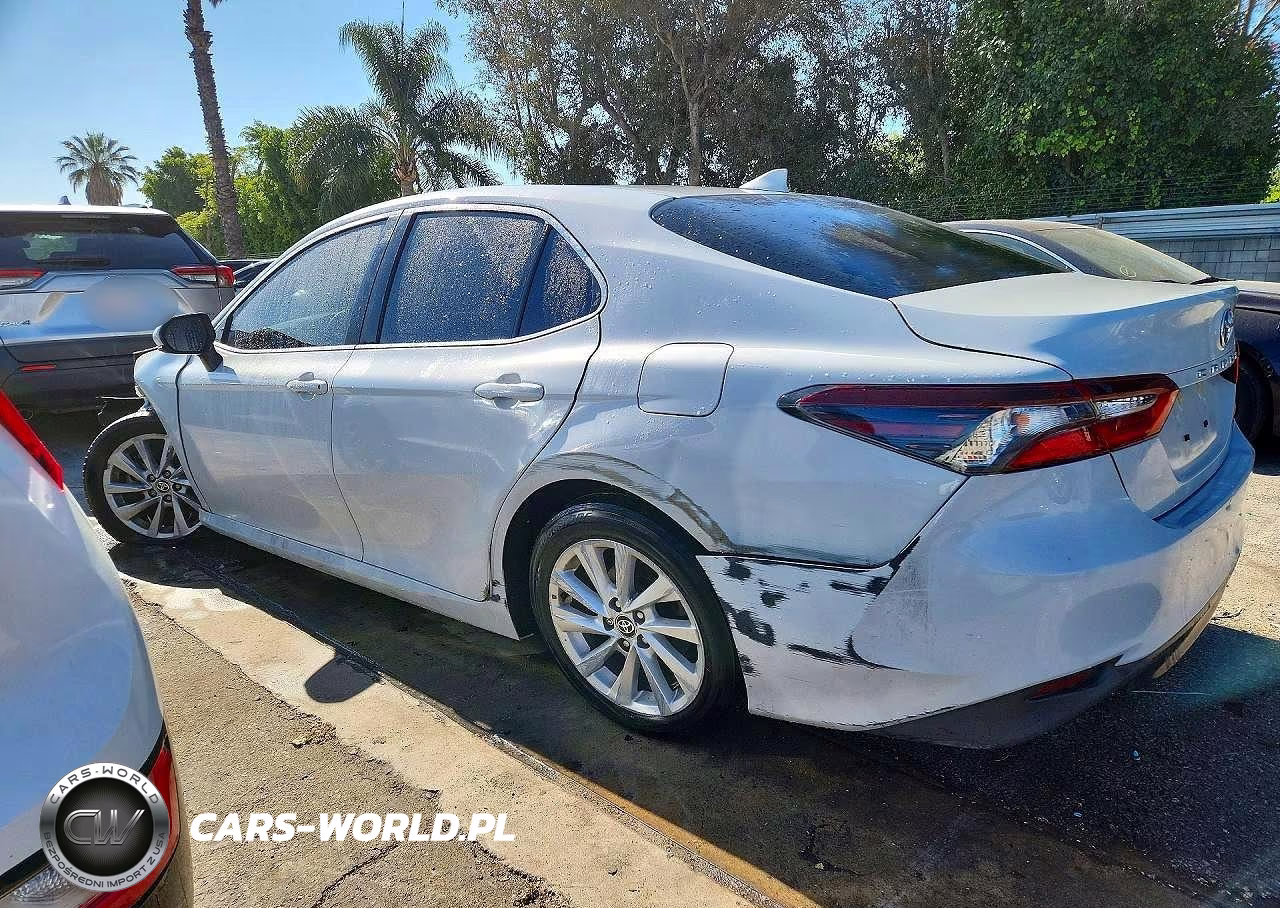 2023 Toyota Camry Le VIN:4T1C11AKXPU102680 - 2