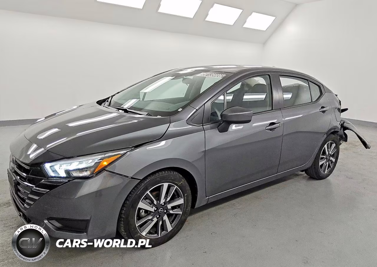 2025 Nissan Versa Sv