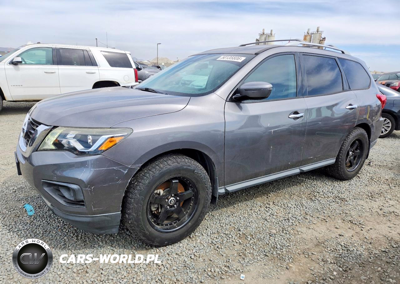 2017 Nissan Pathfinder S