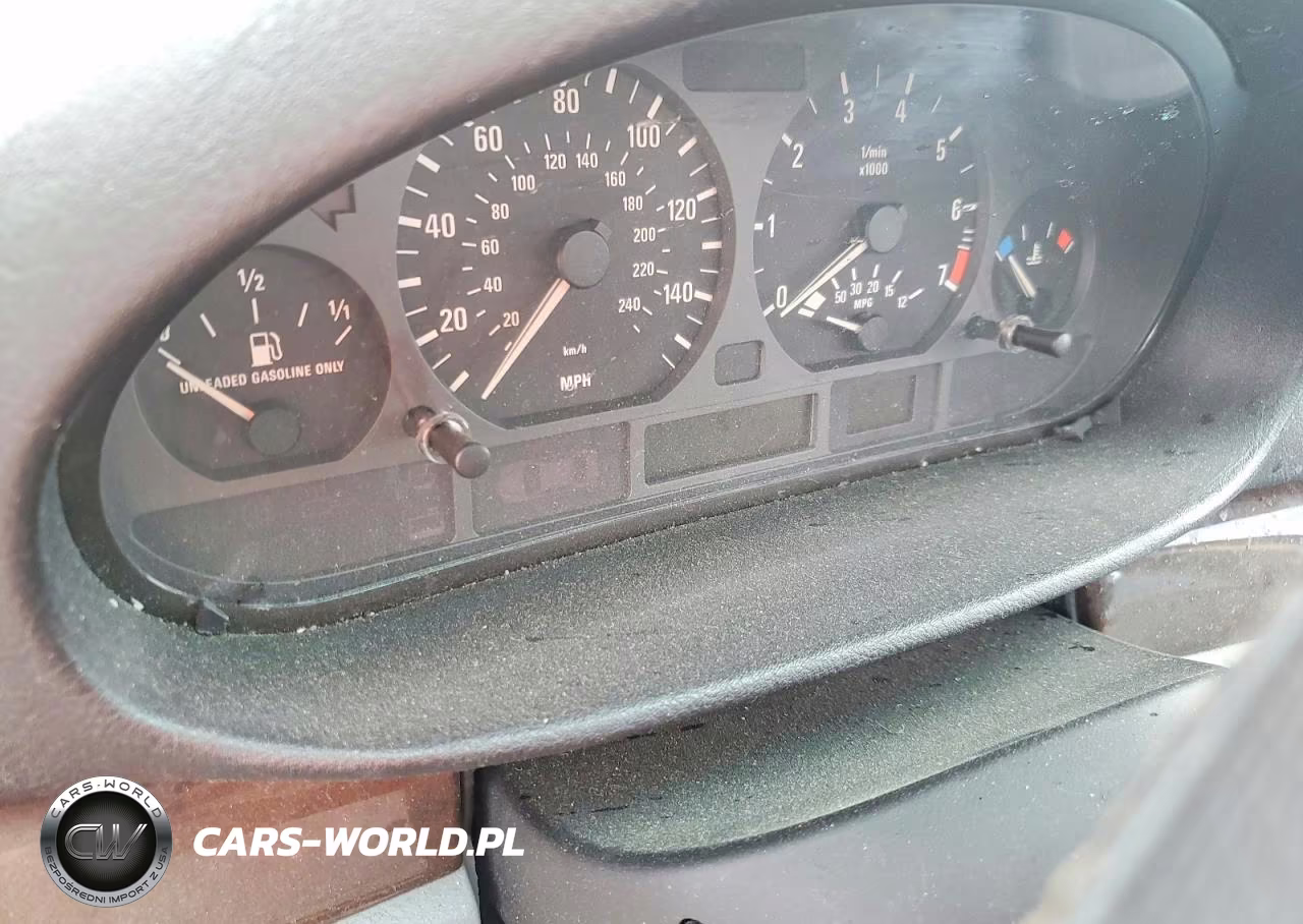 2003 BMW 325 I VIN:WBAET374X3NJ40388 - 9
