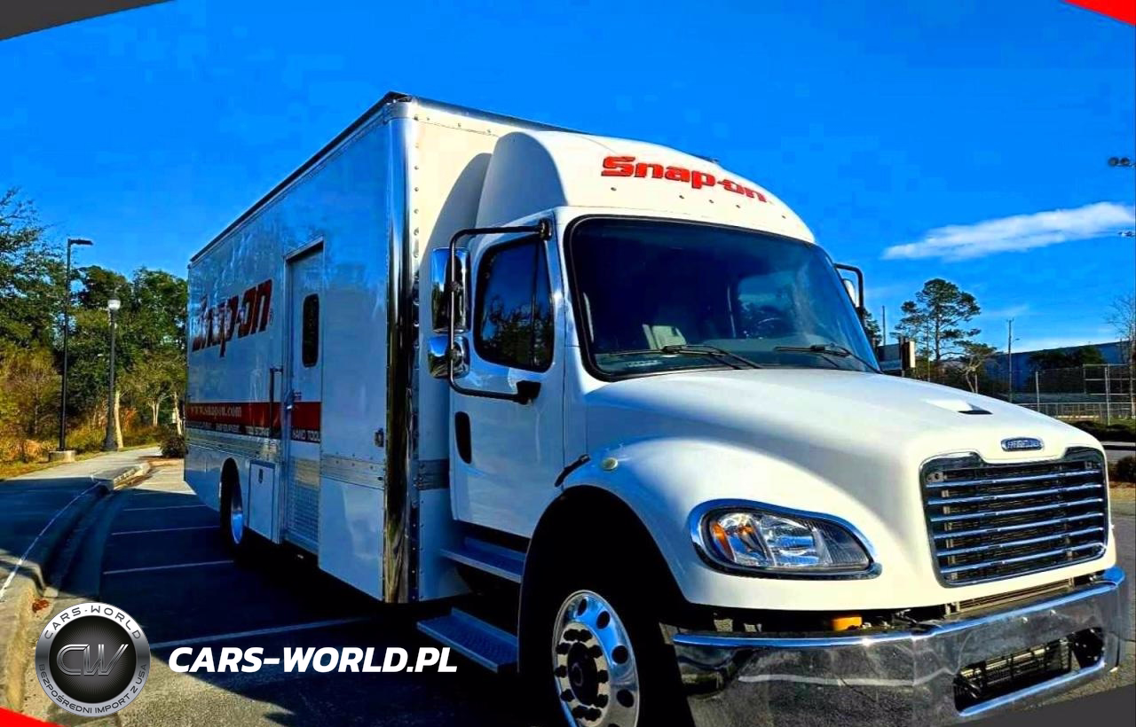 2018 Freightliner M2 Trucks Expeditor Truck