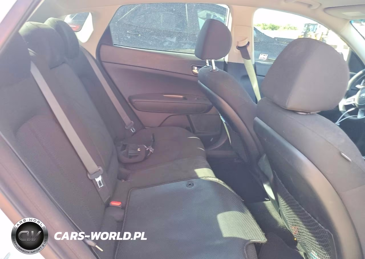 2020 Kia Optima Lx VIN:5XXGT4L31LG450620 - 10