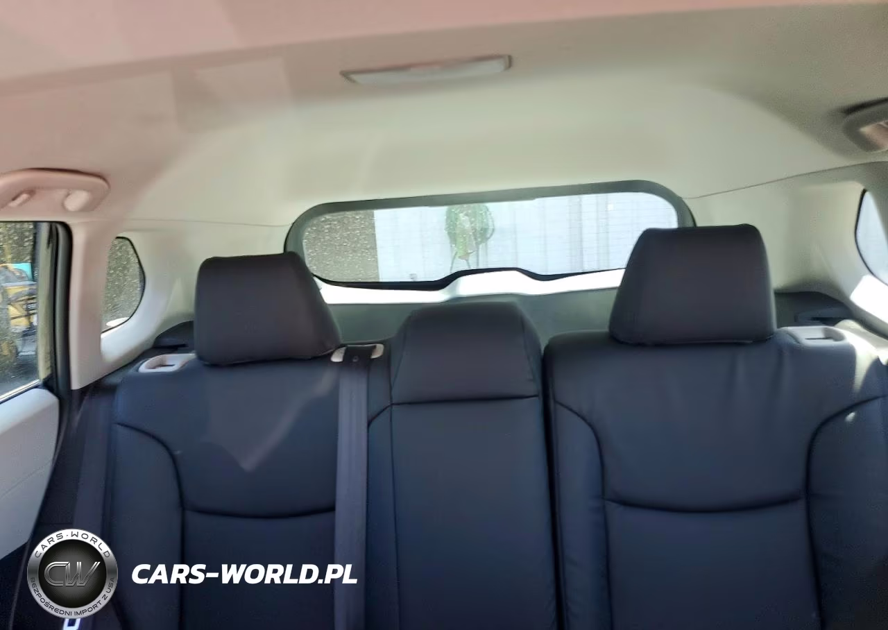 2026 Toyota Corolla Cross L VIN:7MUAAAAG6TV179221 - 10