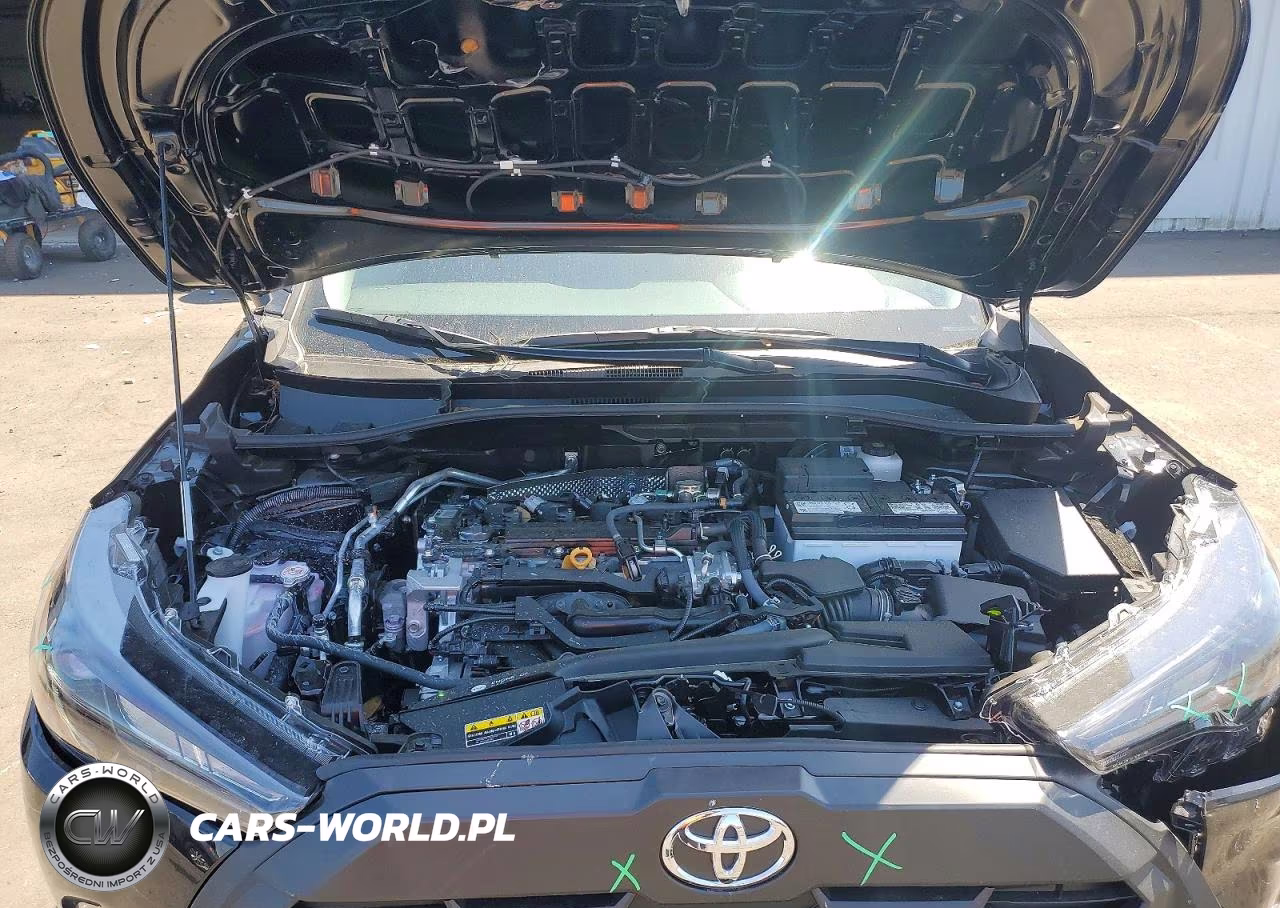 2026 Toyota Corolla Cross L VIN:7MUAAAAG6TV179221 - 12