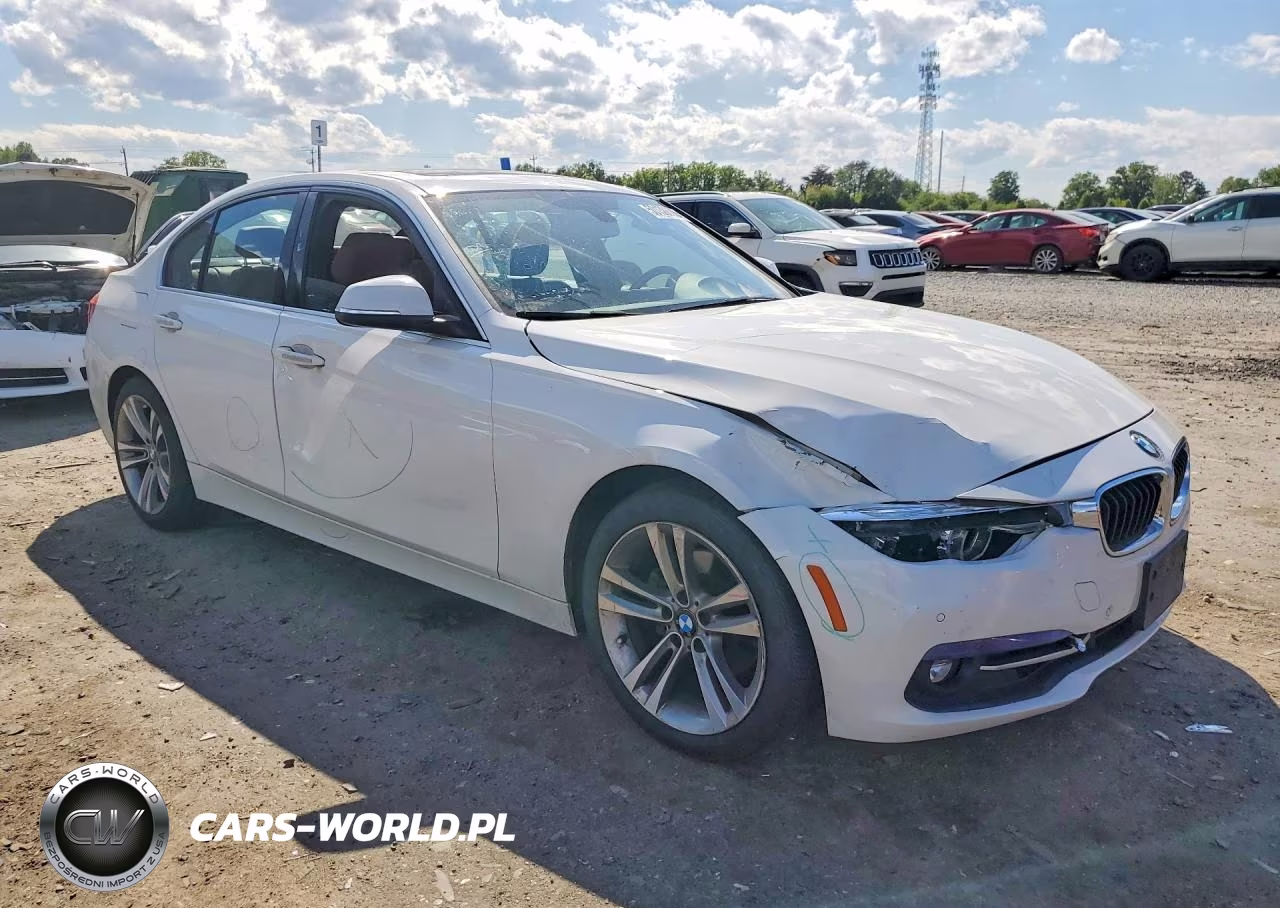 2017 BMW 330 Xi VIN:WBA8D9G34HNU62052 - 4