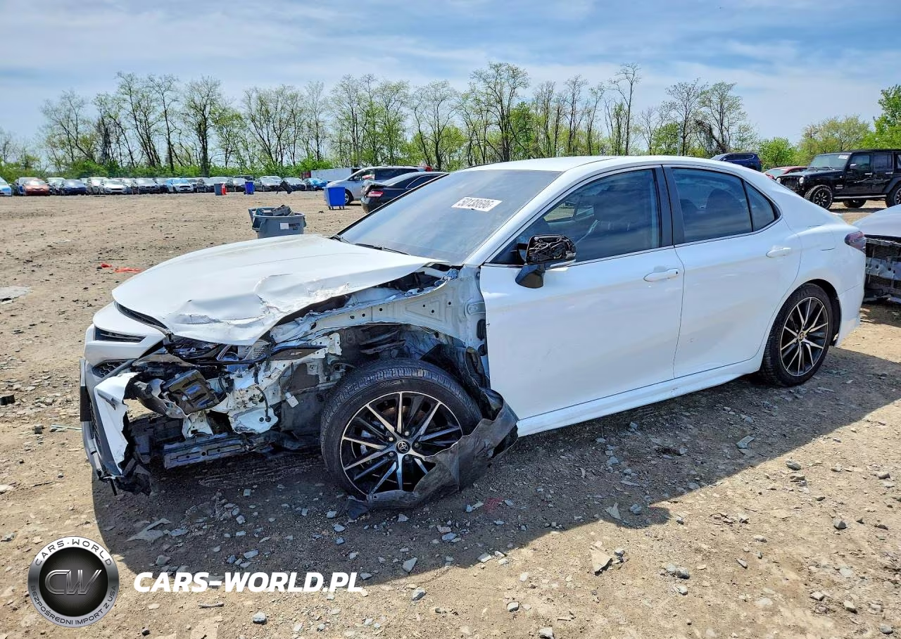 2023 Toyota Camry Se – zdjęcie 1 z 12