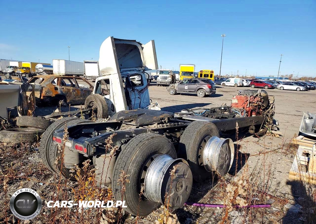 2024 International Lt625 Semi Truck VIN:3HSDZAPR1RN415129 - 4