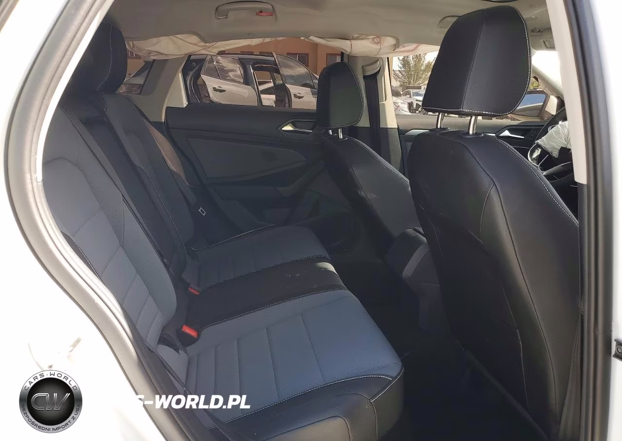 2025 Volkswagen Jetta Se VIN:3VW7X7BU0SM053801 - 10