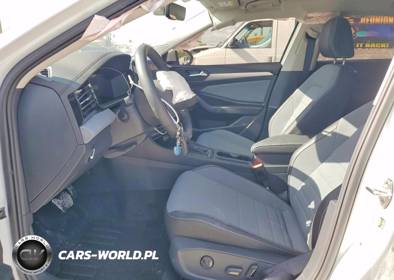 2025 Volkswagen Jetta Se VIN:3VW7X7BU0SM053801 - 7
