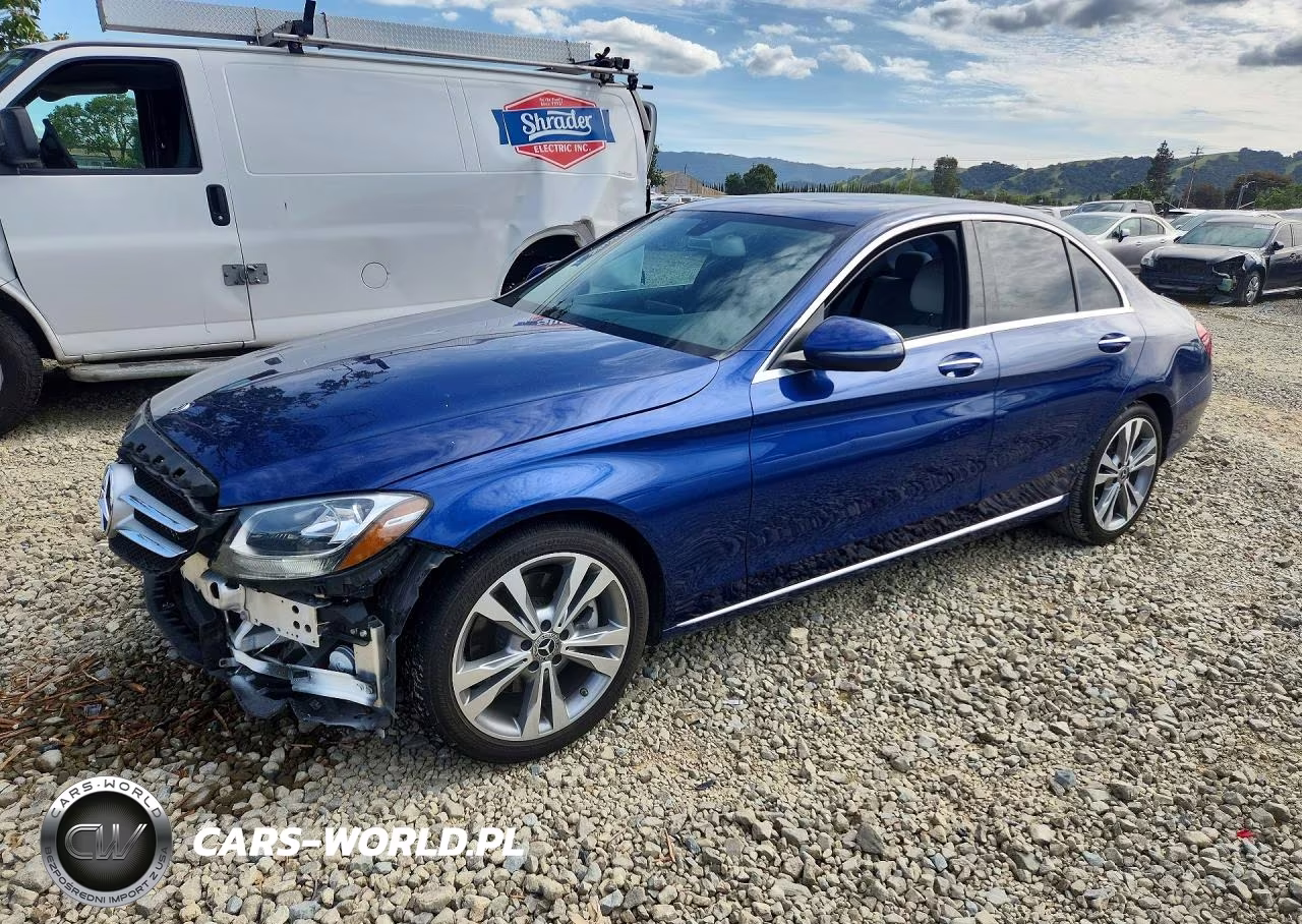 2018 Mercedes-Benz C 300