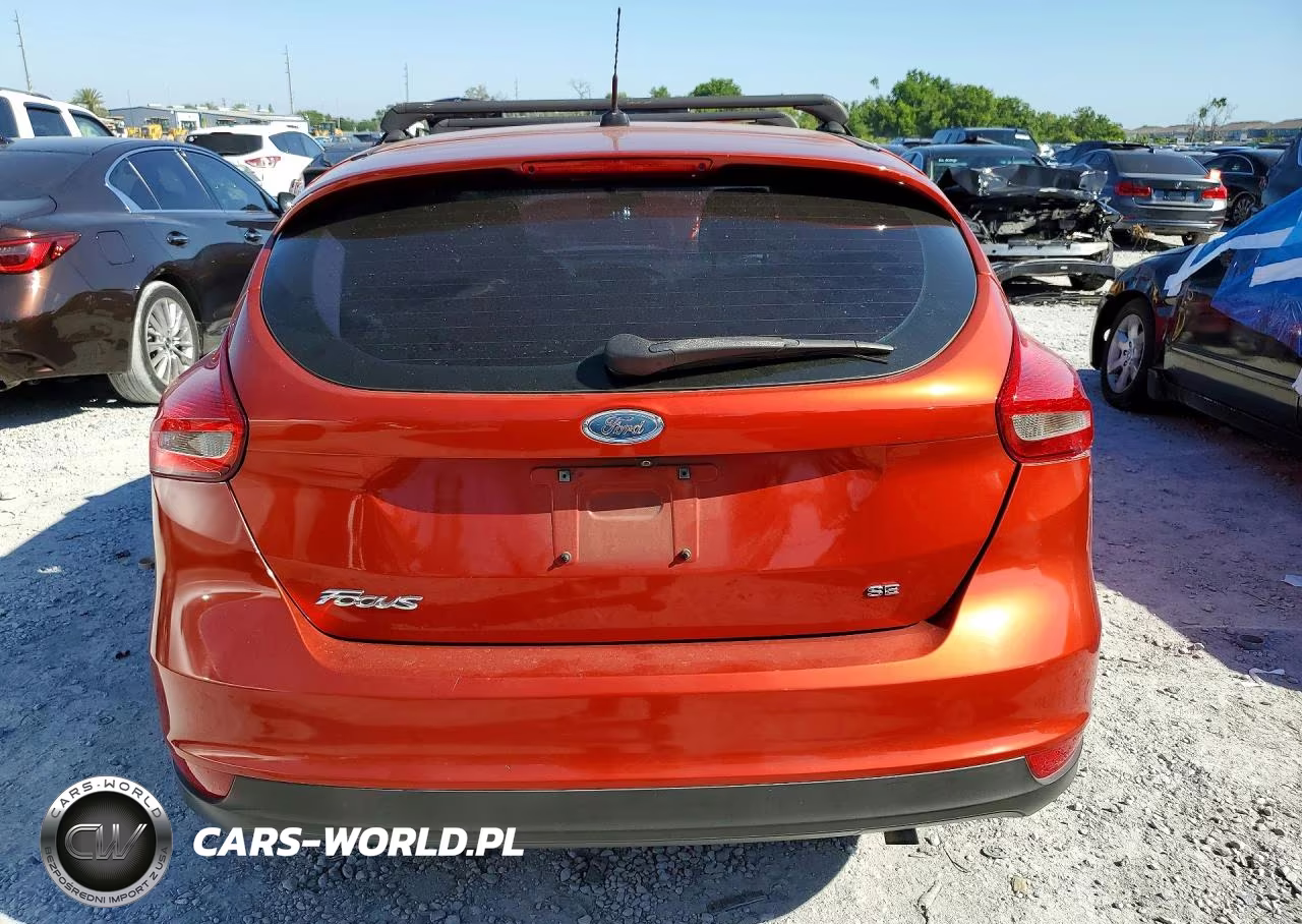 2018 Ford Focus Se VIN:1FADP3K2XJL308313 - 6