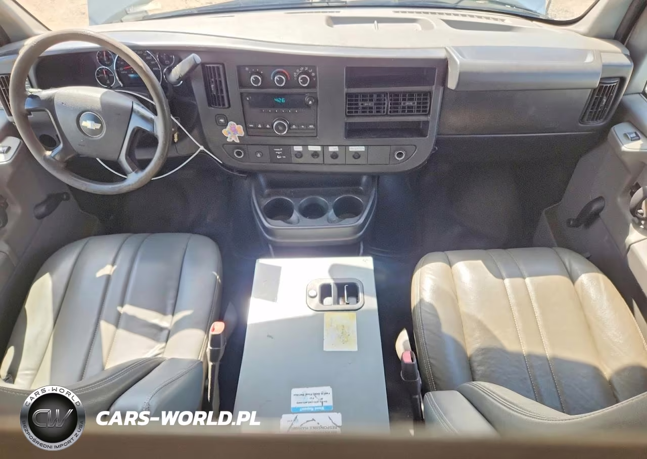 2013 Chevrolet Express G2500 VIN:1GCWGFCA9D1903843 - 8