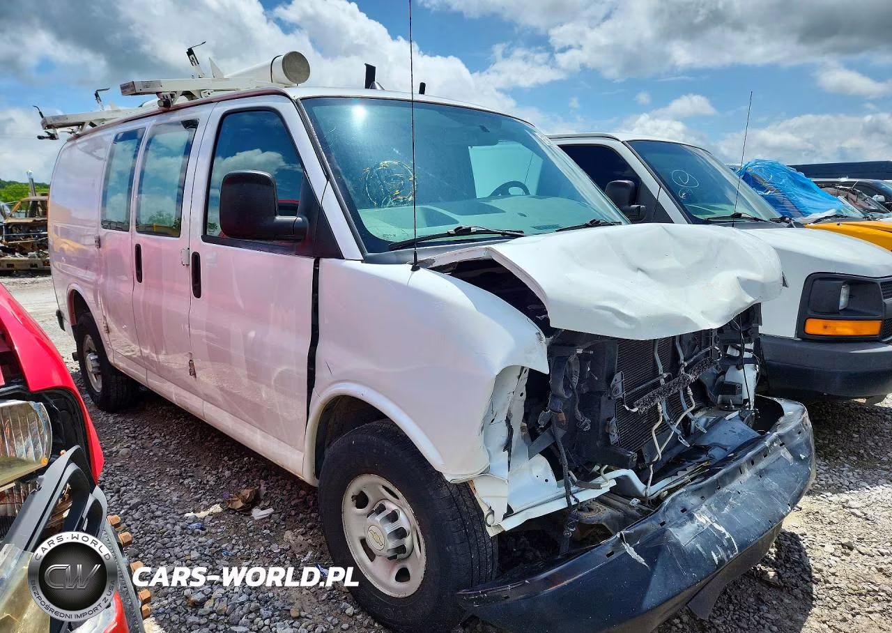 2013 Chevrolet Express G2500 VIN:1GCWGFCA9D1903907 - 4