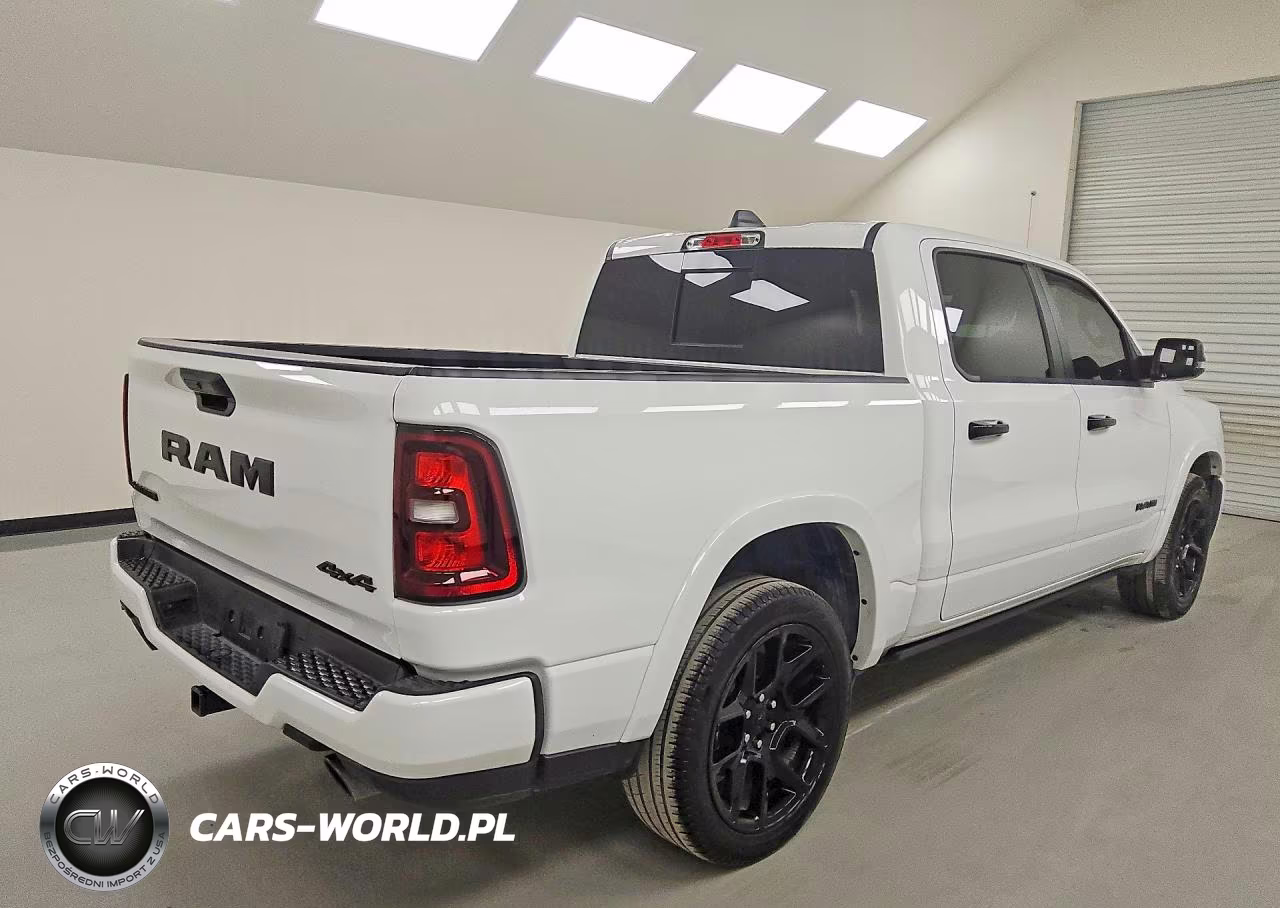2025 Ram 1500 Laramie VIN:1C6SRFJP2SN649325 - 3