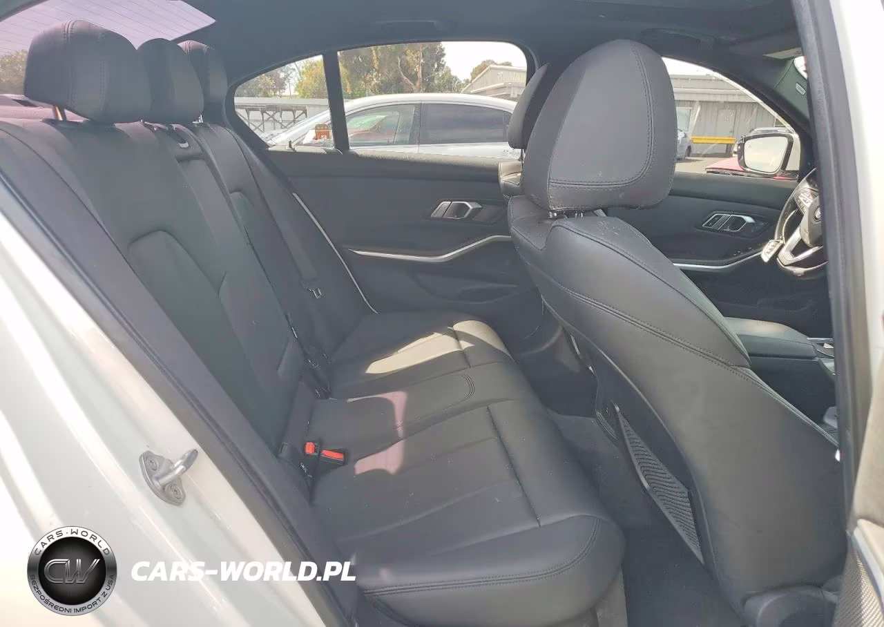 2019 BMW 330I VIN:WBA5R1C56KAK10895 - 10
