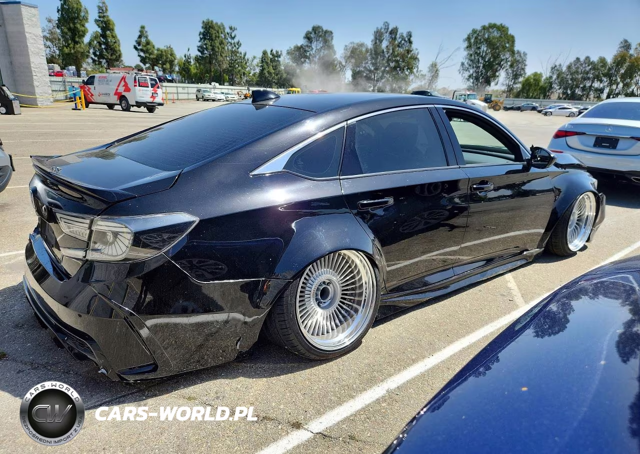 2019 Honda Accord Sport VIN:1HGCV1F33KA065851 - 3