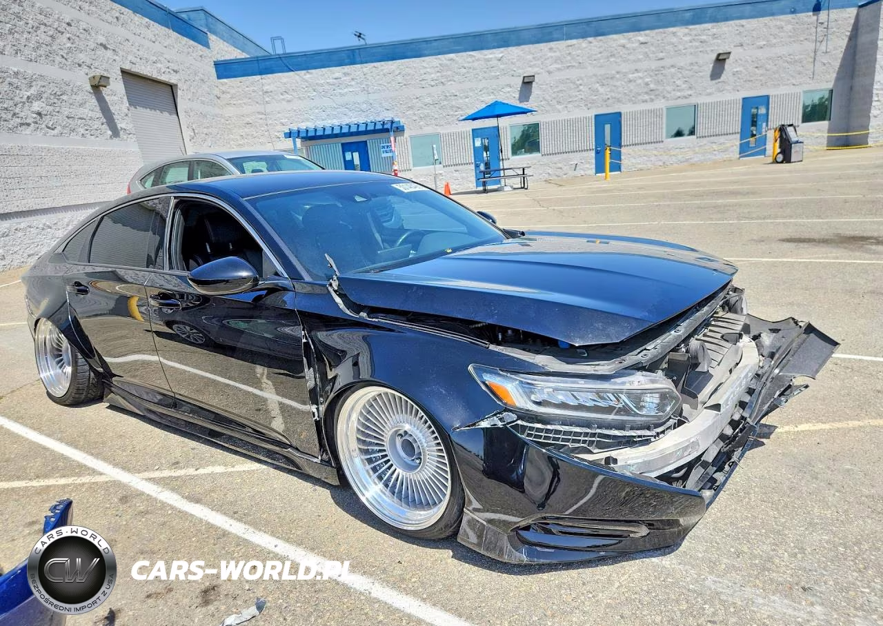 2019 Honda Accord Sport VIN:1HGCV1F33KA065851 - 4
