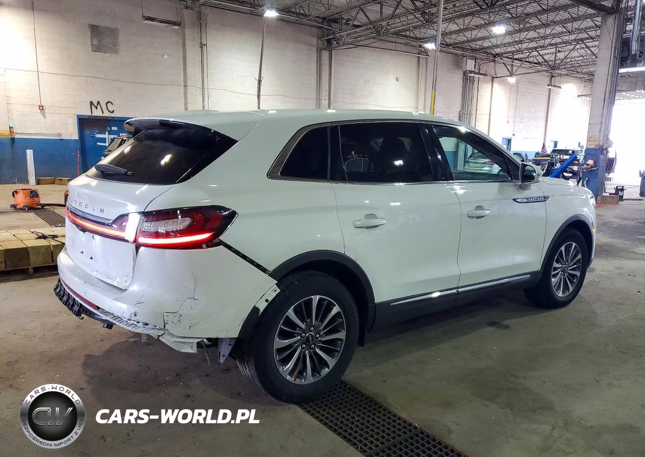 2023 Lincoln Nautilus VIN:2LMPJ6J93PBL04296 - 3