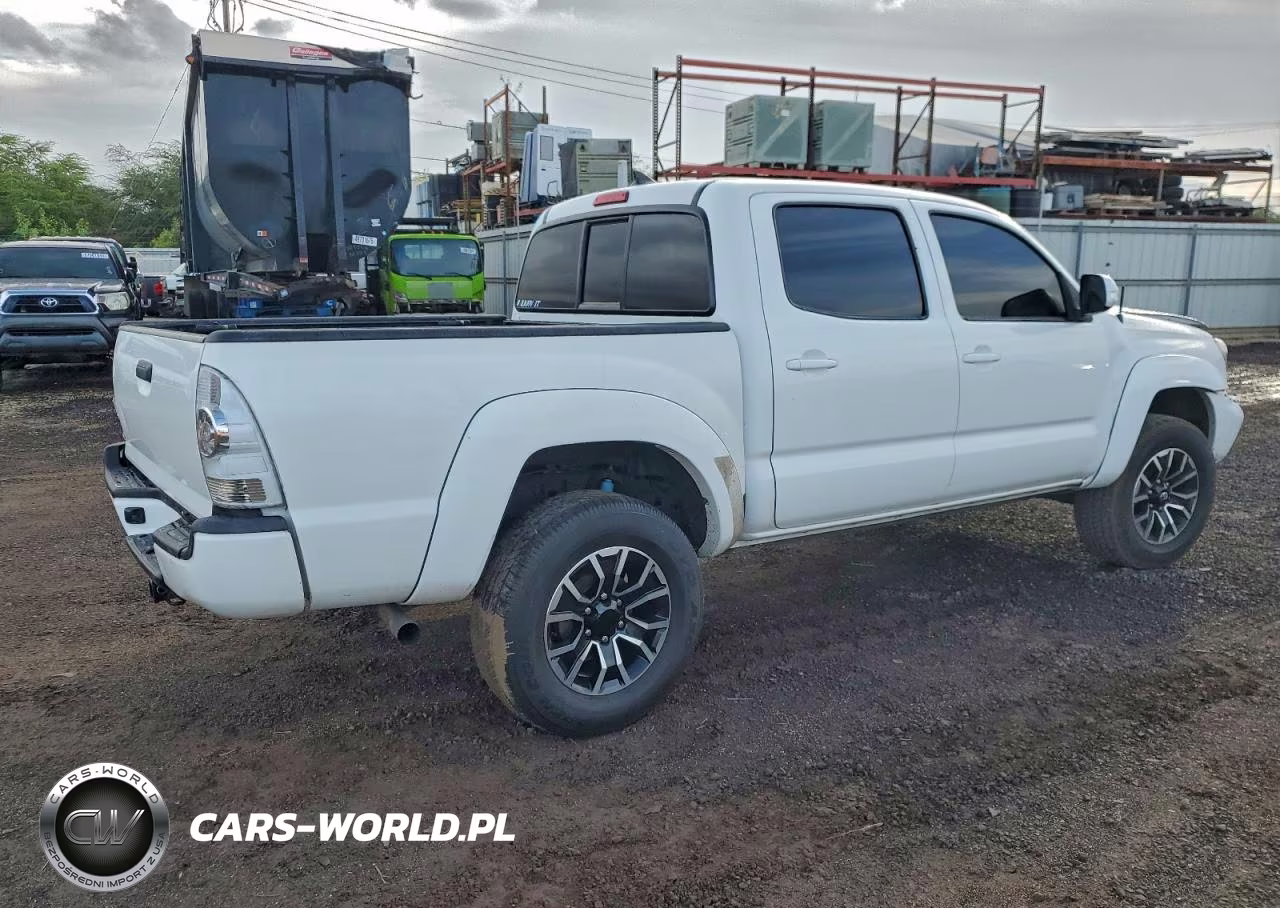2015 Toyota Tacoma Double Cab Prerunner VIN:3TMJU4GNXFM193409 - 3