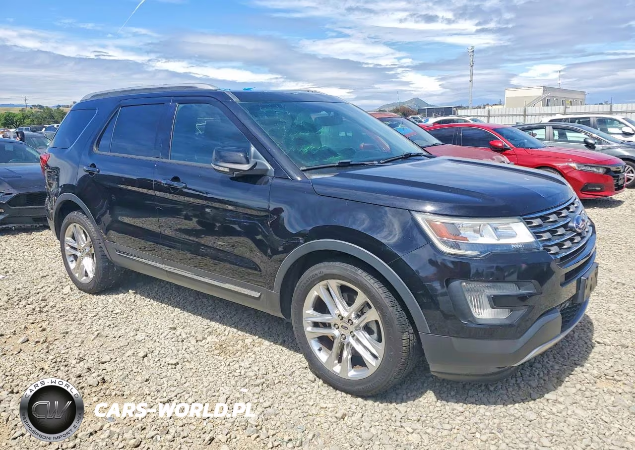 2016 Ford Explorer Xlt VIN:1FM5K7D86GGC59789 - 4