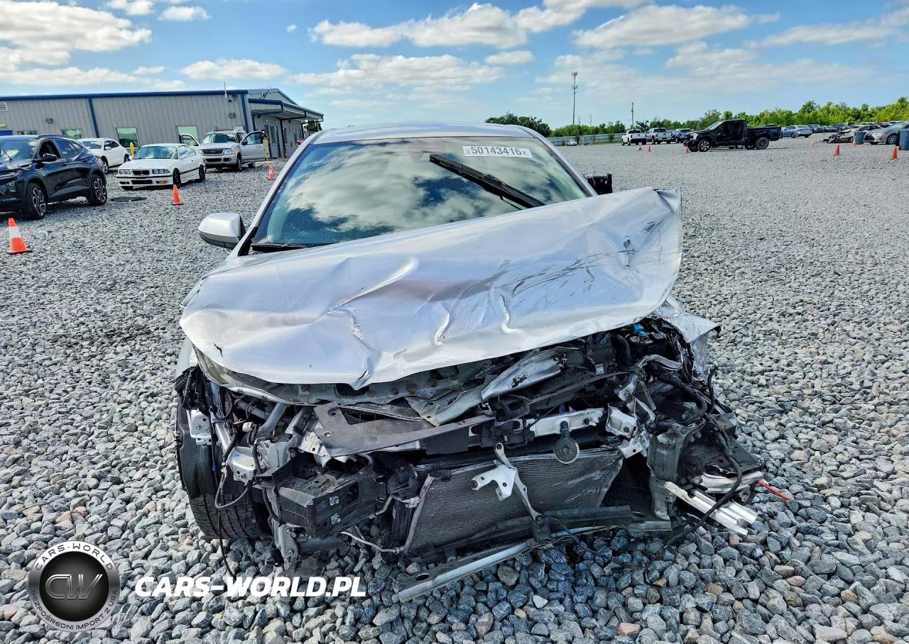 2020 Toyota Corolla Le VIN:JTDEPRAE5LJ029315 - 5