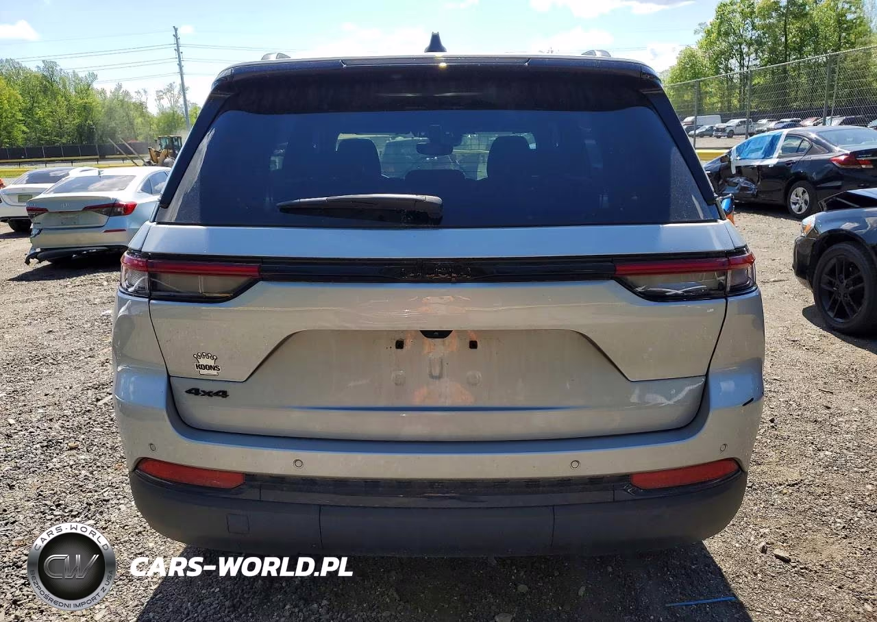 2024 Jeep Grand Cherokee Laredo VIN:1C4RJHAG9RC233126 - 6