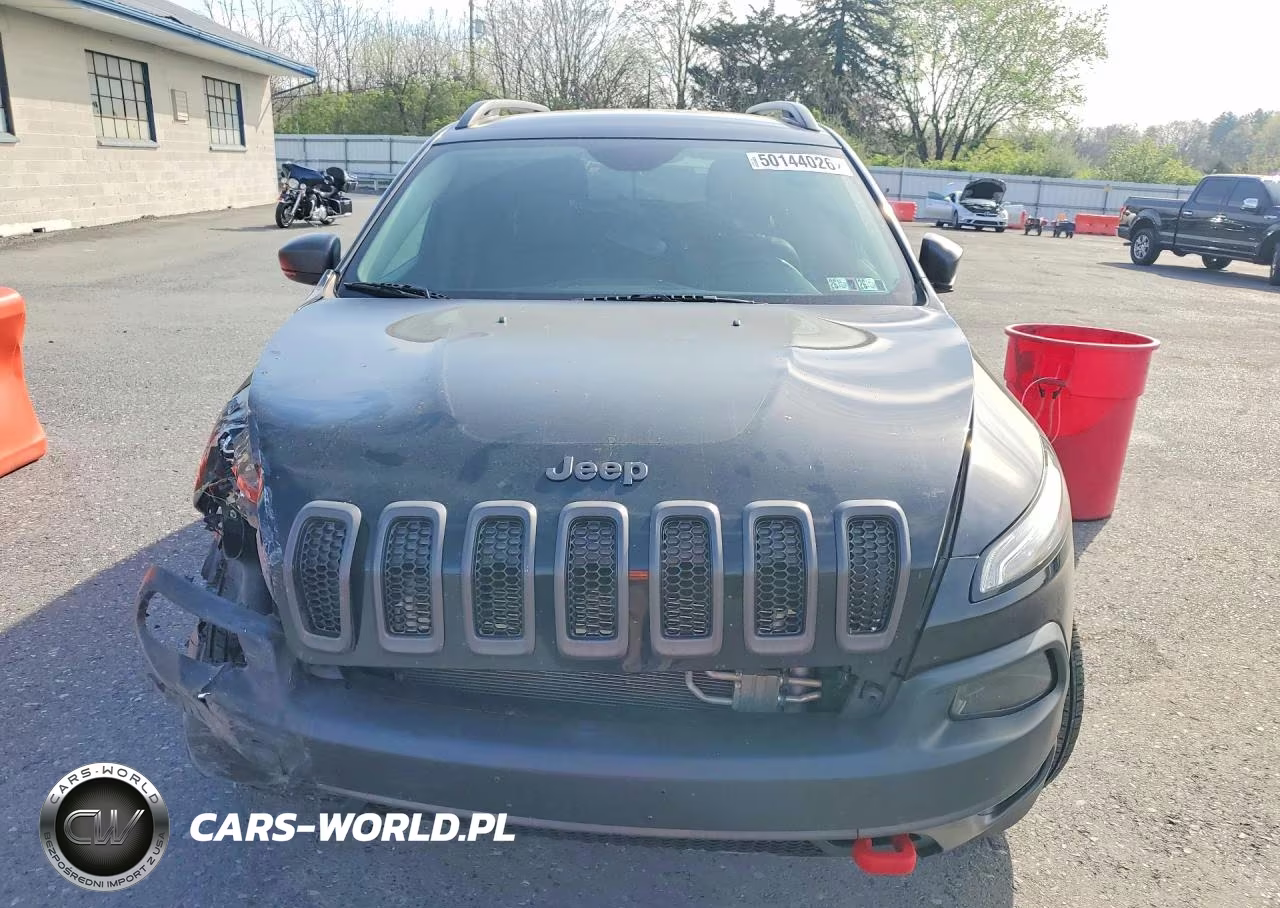 2018 Jeep Cherokee Trailhawk VIN:1C4PJMBX2JD515556 - 5