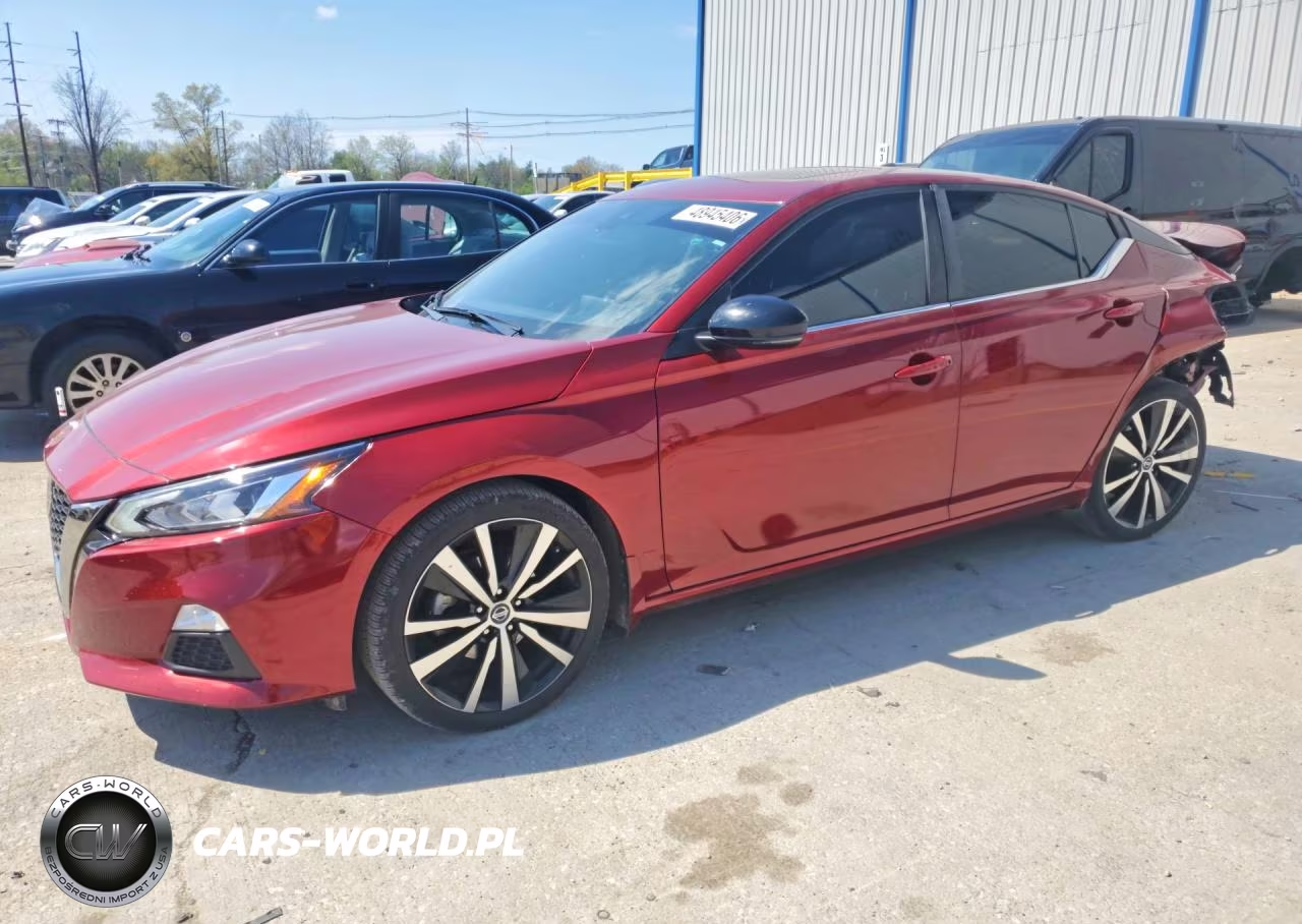 2021 Nissan Altima Sr – zdjęcie 1 z 12
