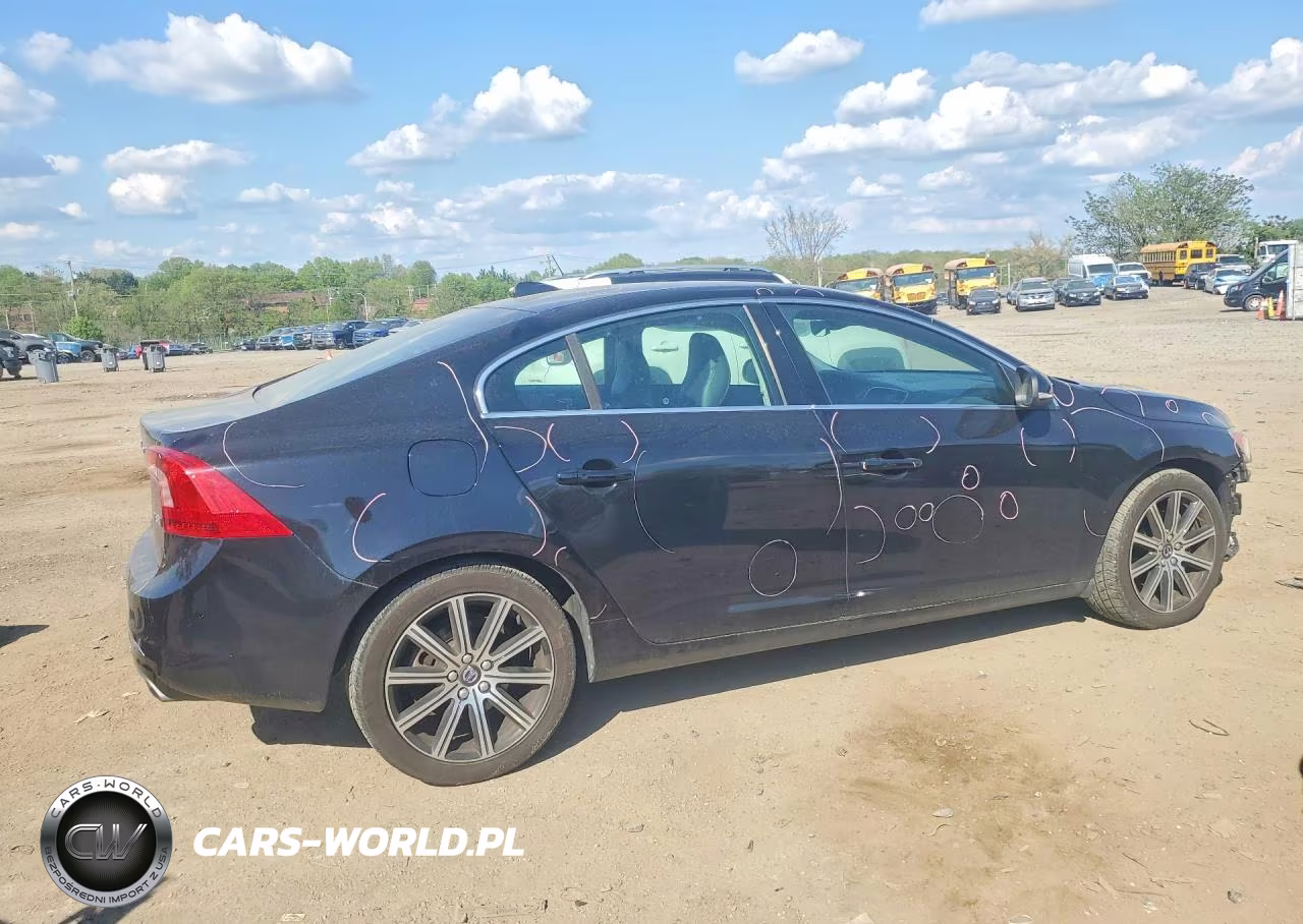 2018 Volvo S60 Inscription VIN:LYV402TK3JB166320 - 3