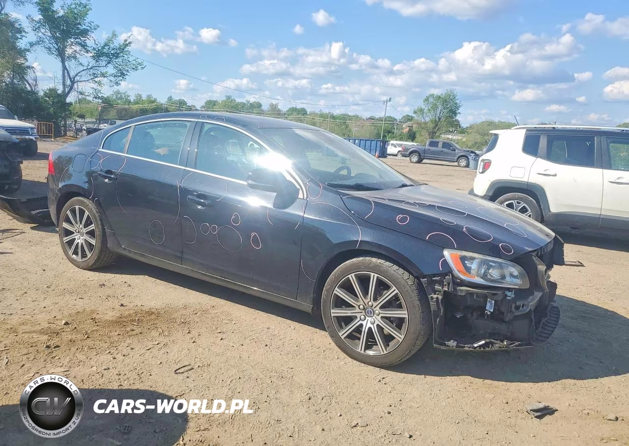 2018 Volvo S60 Inscription VIN:LYV402TK3JB166320 - 4