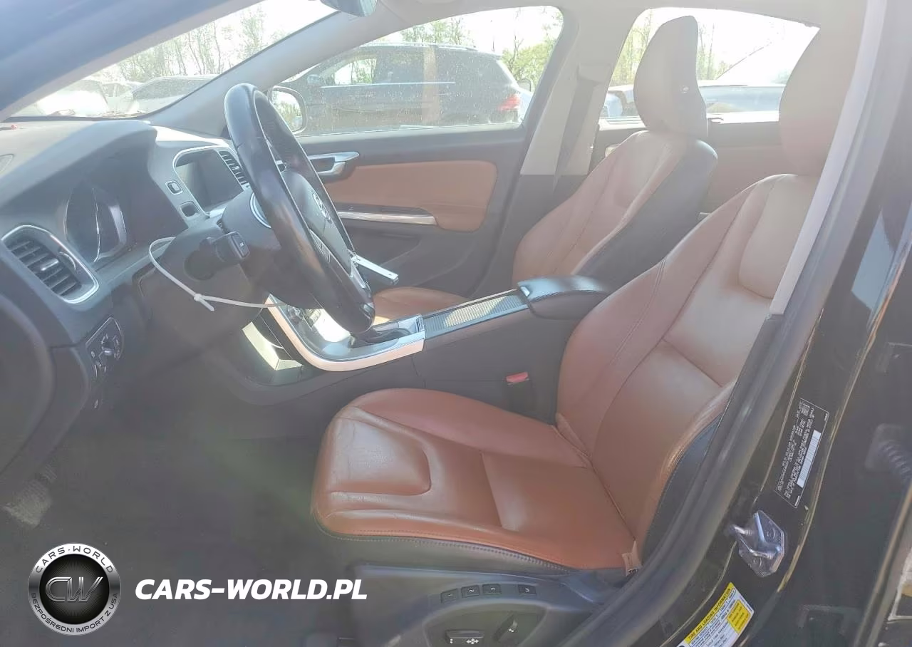 2018 Volvo S60 Inscription VIN:LYV402TK3JB166320 - 7