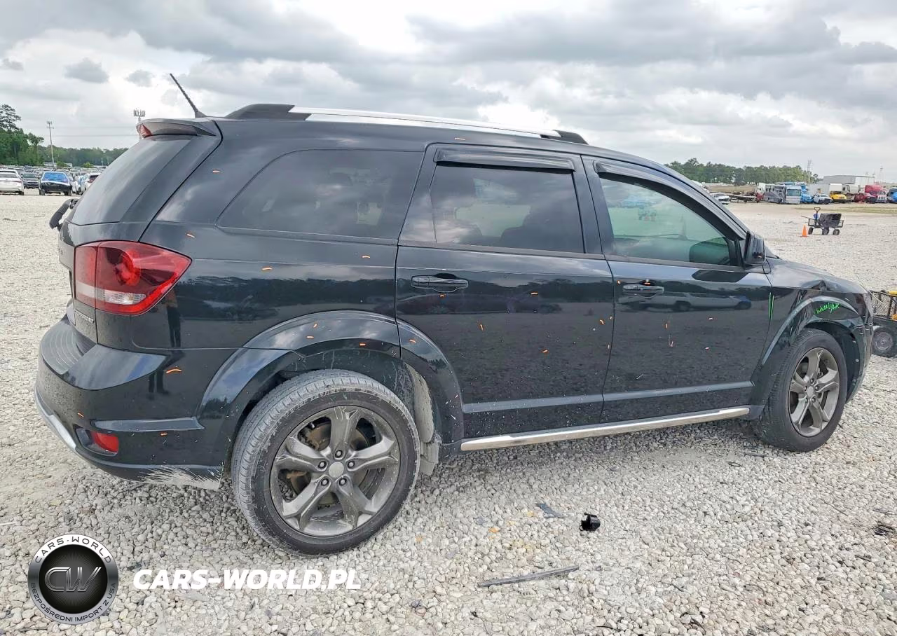 2016 Dodge Journey Crossroad VIN:3C4PDCGG7GT107082 - 3